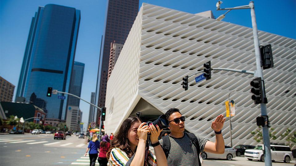 Students in downtown Tempe Arizona